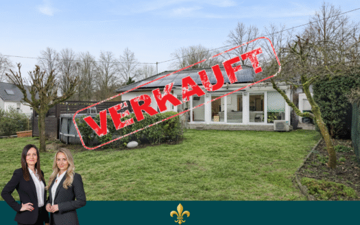Exklusiver Bungalow mit Pool & Garage