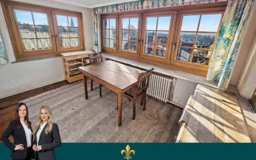 Kapitalanlage oder Eigennutzung: Zwei Wohnungen unter einem Dach mit Wintergarten, Balkon und Garage