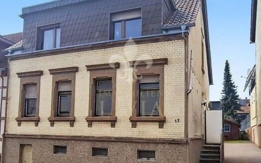 Einfamilienhaus mit großem Potenzial – gestalten Sie Ihr Traumhaus selbst